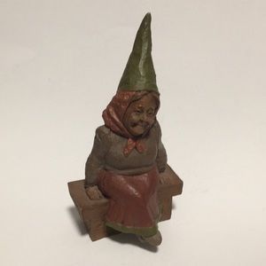 Vintage 1984 Thomas Clark Gnome “Elizabeth”